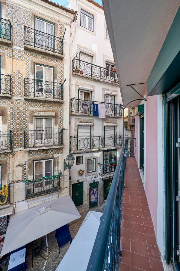 Charming Apartment In Alfama Lisboa Kültér fotó