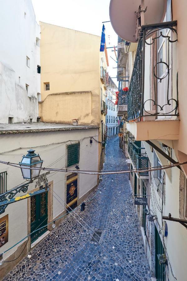 Charming Apartment In Alfama Lisboa Kültér fotó